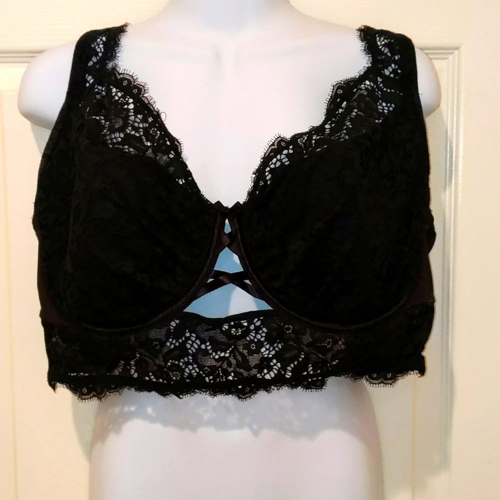 Cacique Lace and mesh bra